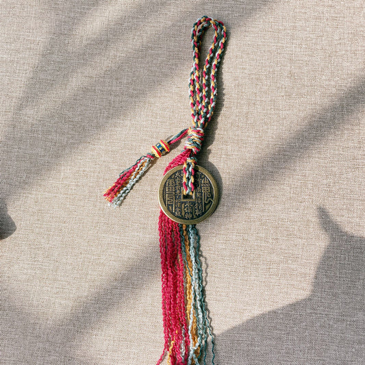 Attract Luck-'Shan Gui Hua Qian' To Hand Weave Ornaments